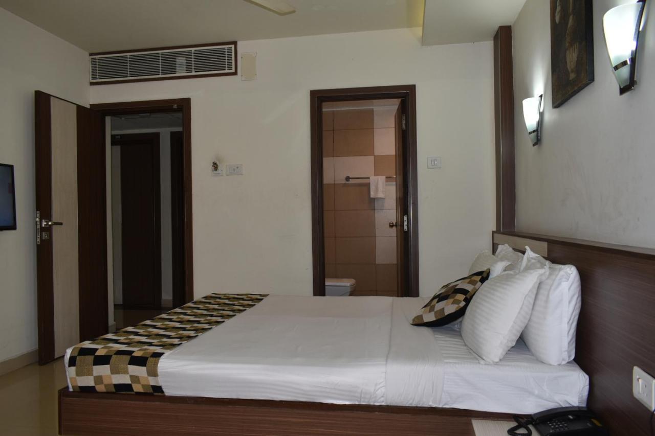 فندق ساوث ريجنسي Kochi المظهر الخارجي الصورة
