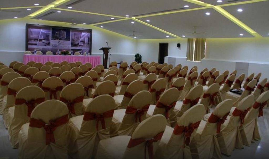 فندق ساوث ريجنسي Kochi المظهر الخارجي الصورة